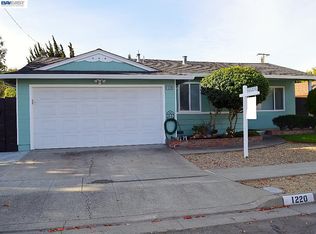 1220 Radcliff Ln, Hayward, CA 94545