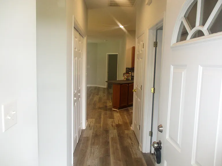 100 Lazy Willow Ln #201 — Photo 3