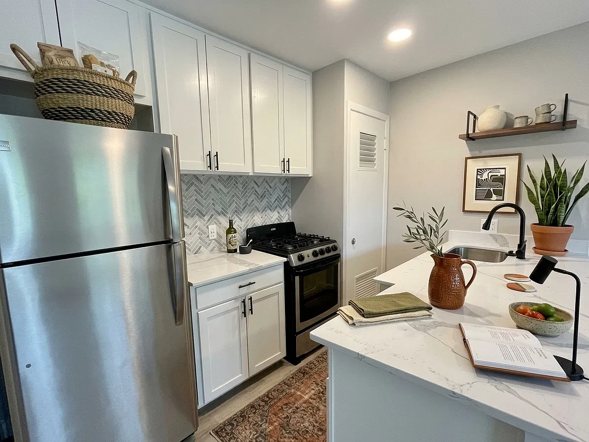 1 bed, 480 sqft, $1,245 — Photo 2