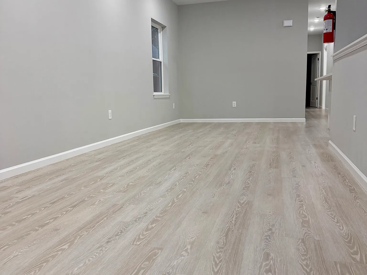 3 bed, 1600 sqft, $2,789 — Photo 3
