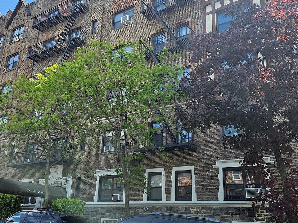1st image of 130 Bay Ridge Parkway #4E