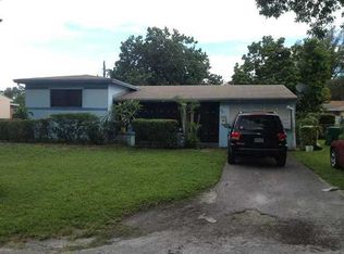 960 NE 152nd St, Miami, FL 33162