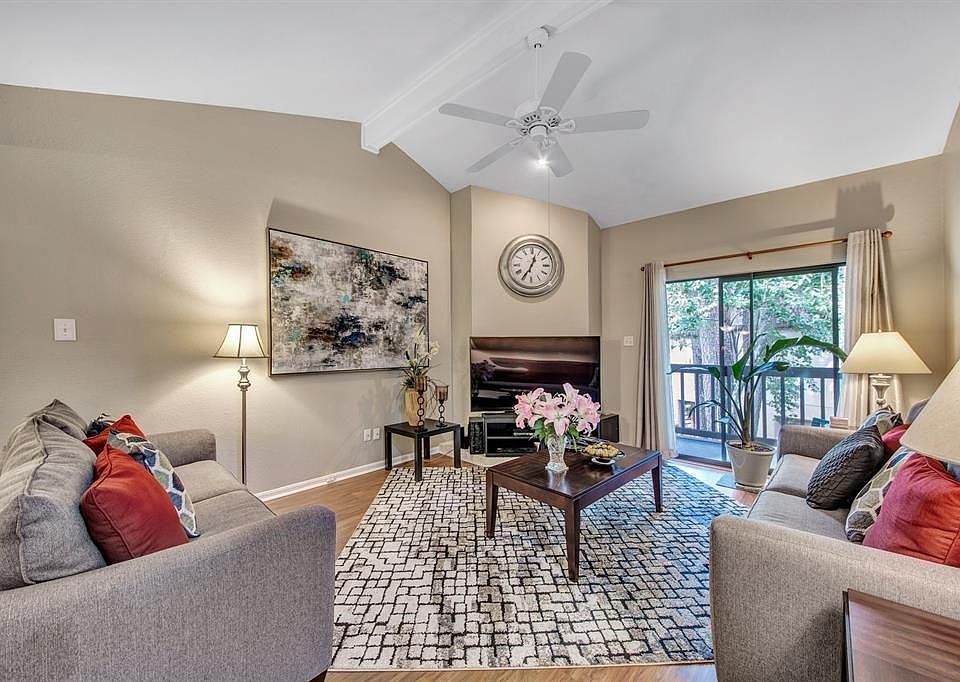 1st image of 11711 Memorial Dr APT 190