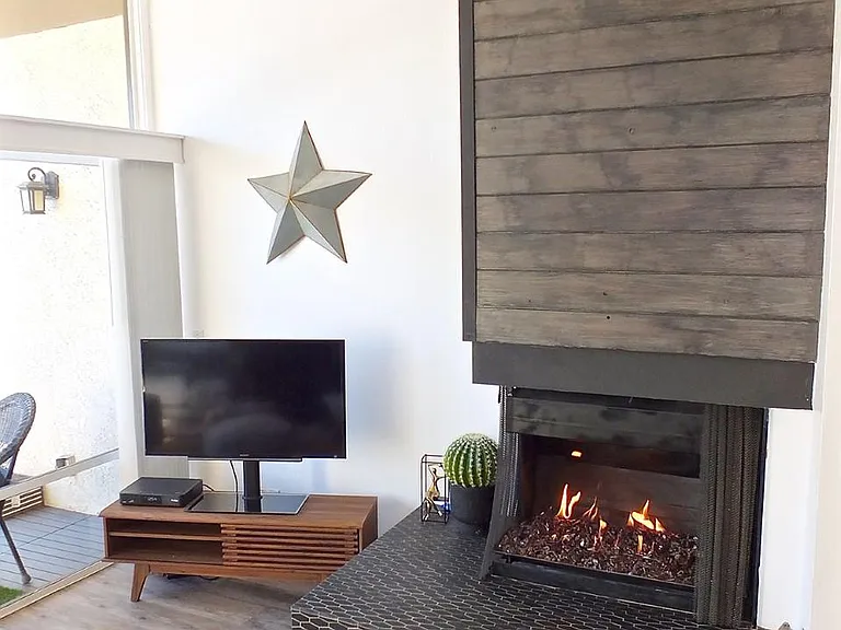 8124 Marina Pacifica Dr N #5 — Photo 9