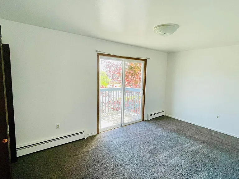 1113 Larch St — Photo 21