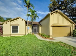 1955 Cobblestone Way, Clearwater, FL 33760