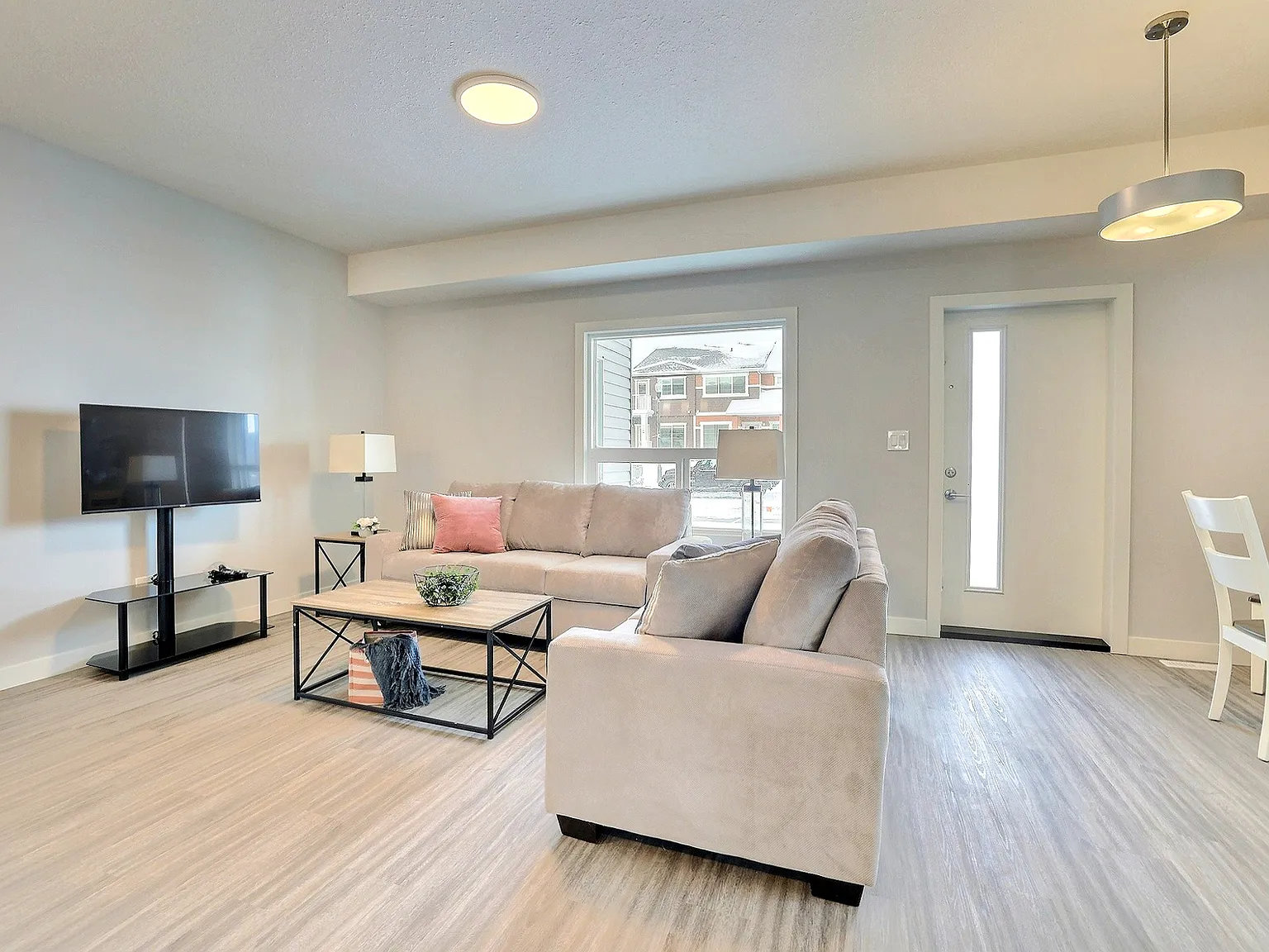 Green Brooks Townhomes — Photo 4