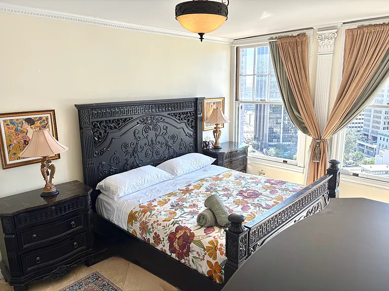 702 Ash St #900 — Photo 18