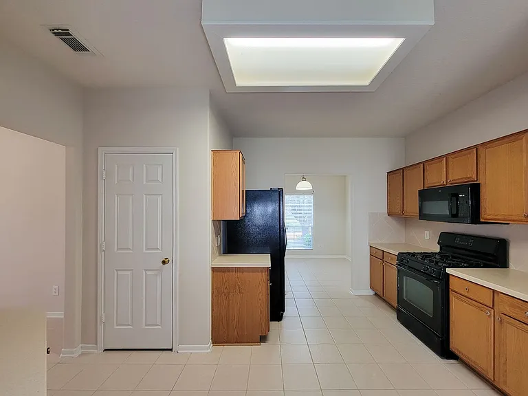 19330 Harvest Stream Way — Photo 11