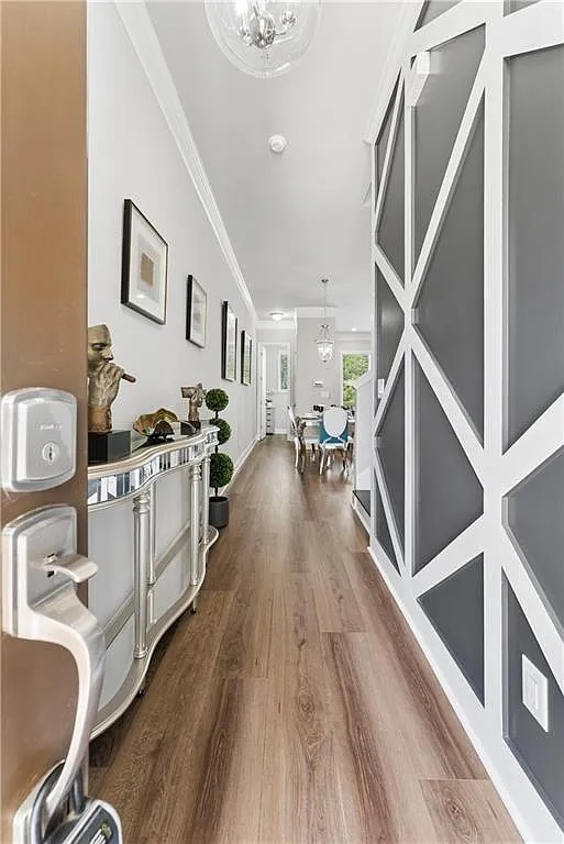 4 bed, 3.5 bath, 2924 sqft, $3,200 — Photo 3