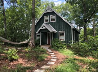 215 Ridge Rd, Westminster, SC 29693