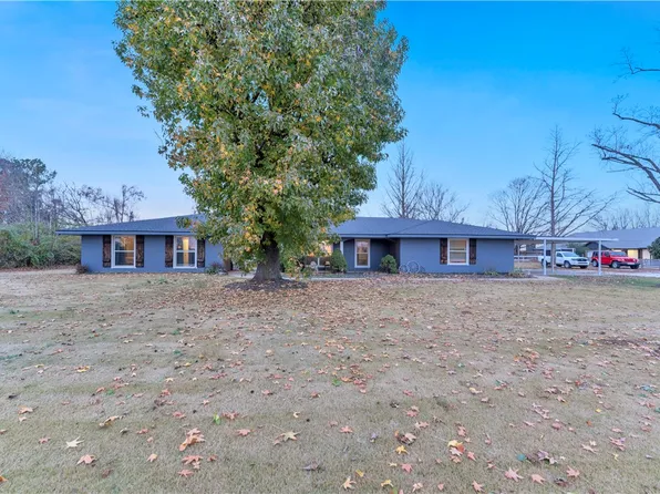 1003 W Price Ln, Rogers, AR 72758
