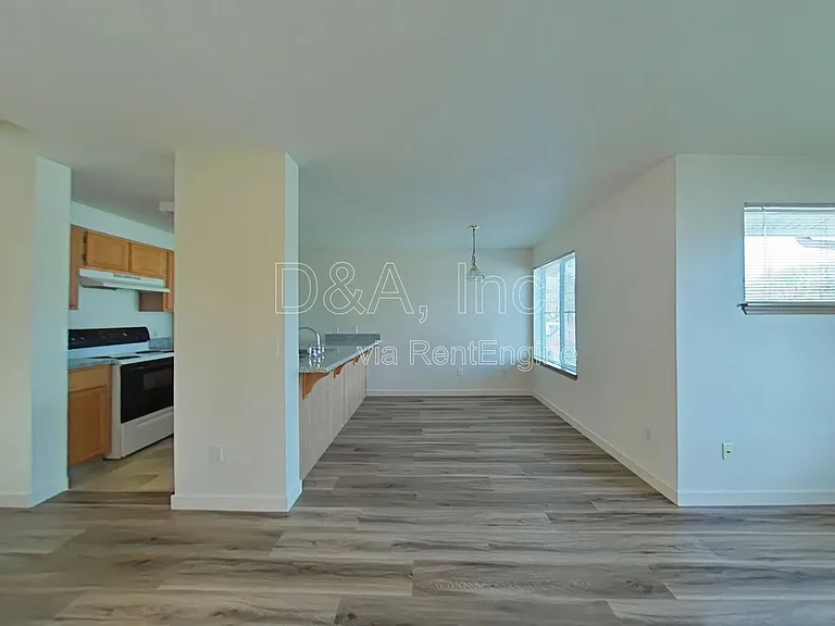 2930 NW Tyler Ave #307 — Photo 3