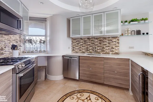 Sold by Brown Harris Stevens | media 7