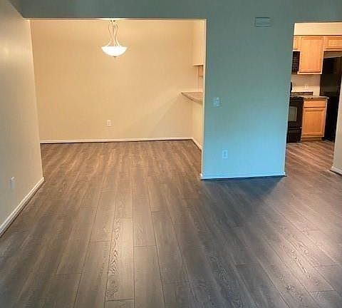 5th image of 2605 Greenstone Blvd APT 210
