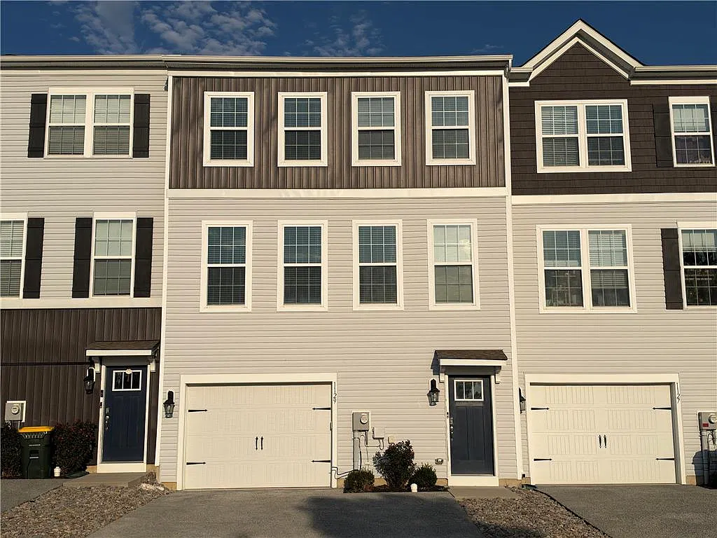 1129 Turnstone Dr — Photo 1