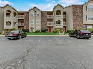 2709 Preston Woods Ln APT 11, Fayetteville, NC 28304