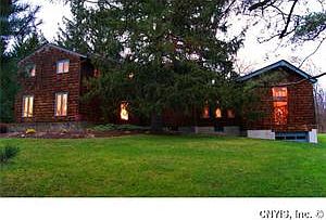 1st image of 5482 N Manlius St