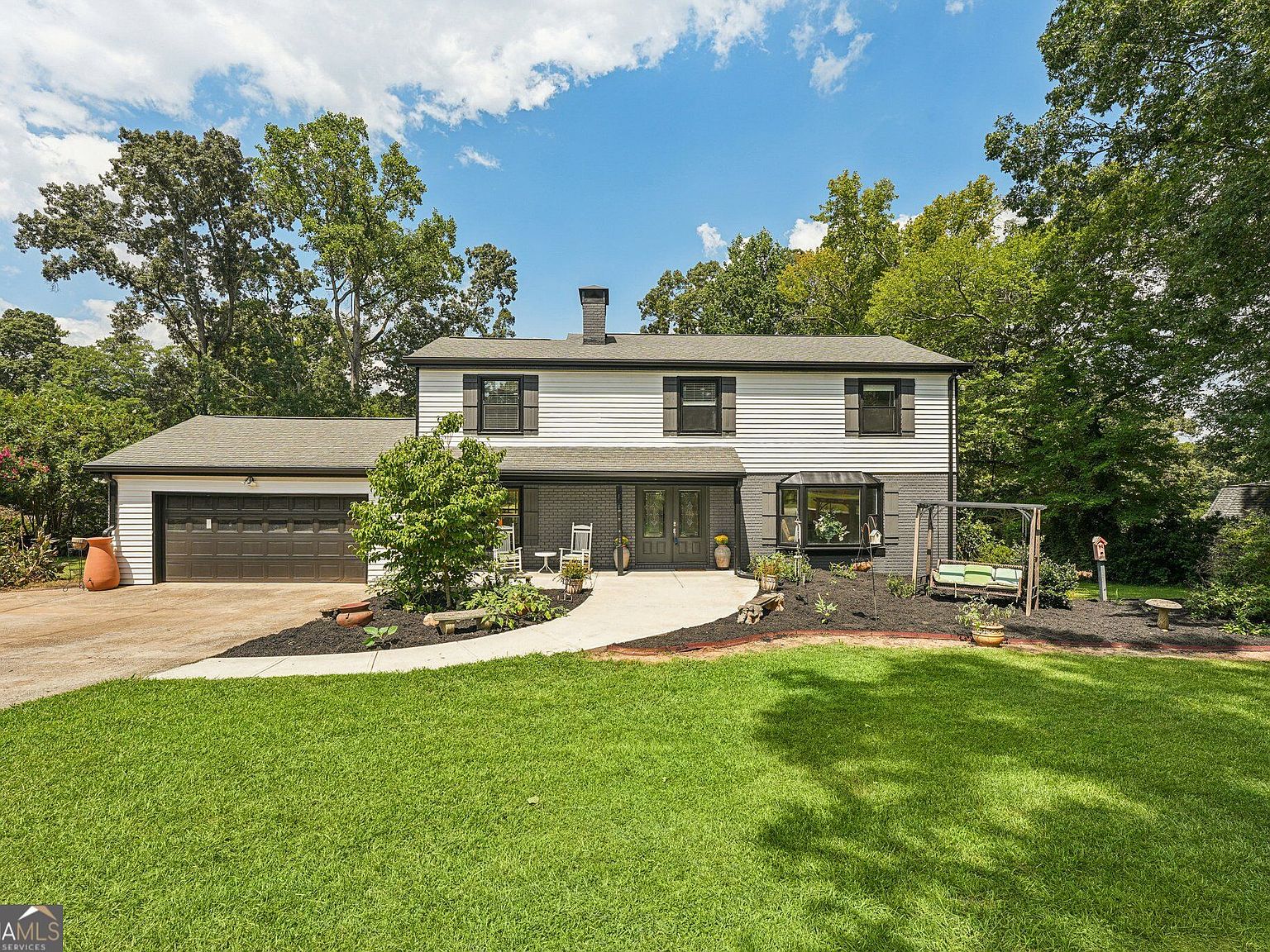 524 Golf View Dr