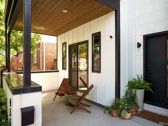 3rd image of 4307 Vallejo Street