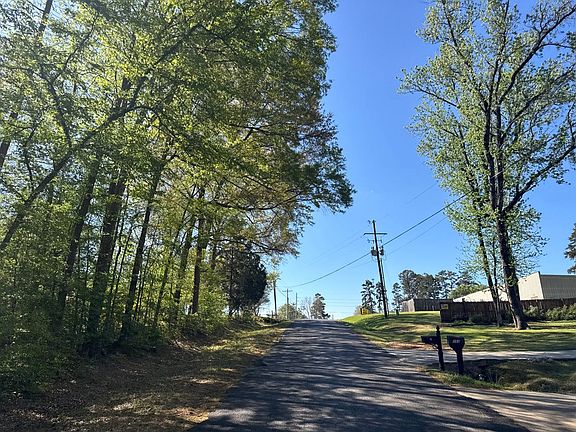 5th image of 163 Glen Acres Rd