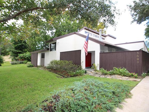 2nd image of 3680 Miriam Dr
