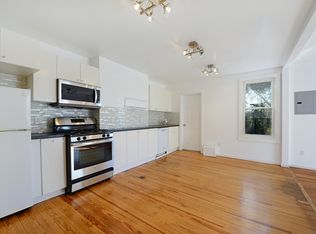 321 5th St, Union City, NJ 07087
