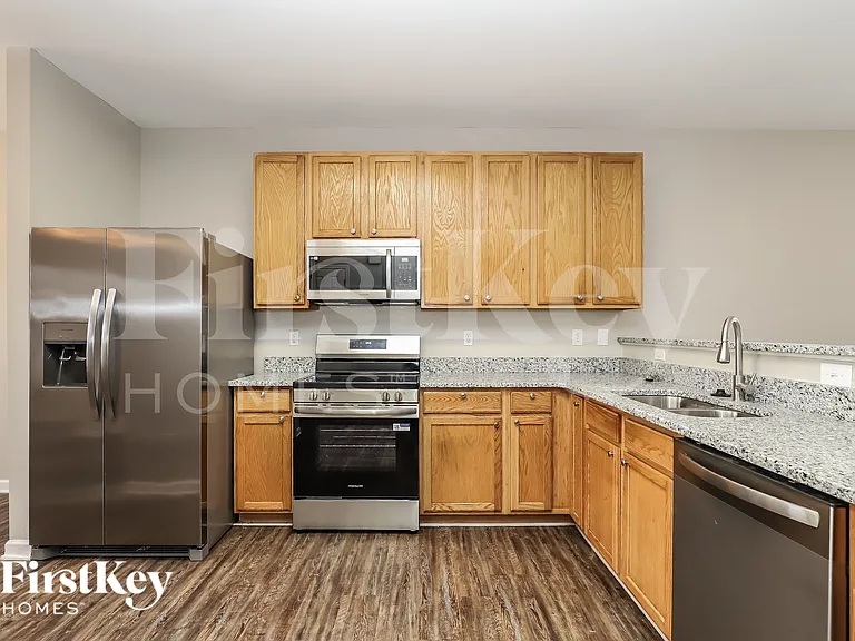 4630 Lauren Woods Ct — Photo 10