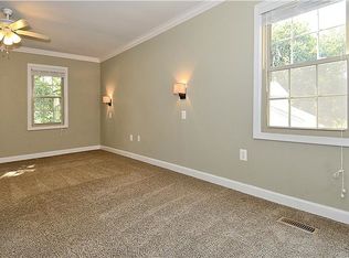 21 Quince Mill Ct, Gaithersburg, MD