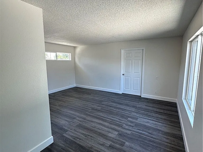 454 S Rosario Ave #A — Photo 19