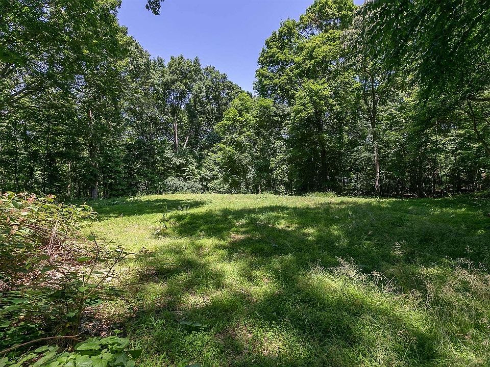 1st image of 5 Hawks Nest