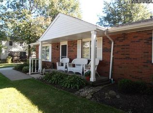 5448 Som Center Rd #8, Willoughby, OH 44094