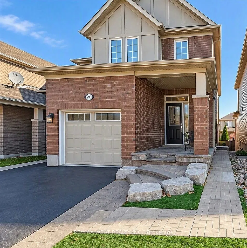 2 bed, $2,400 — Photo 2