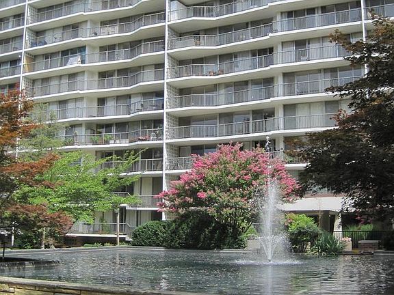 2nd image of 3333 University Blvd W APT 306