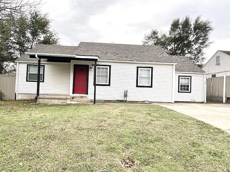 1st image of 2714 E Newton Pl