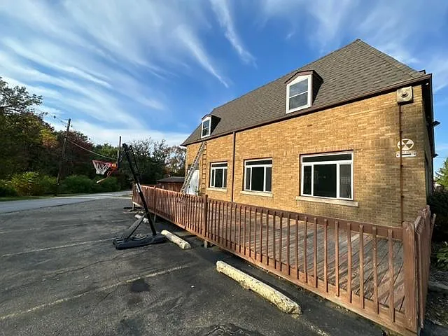 3704 E Lake Rd — Photo 25