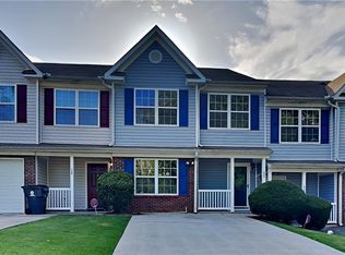 440 Parkway Rd, Union city, GA 30291