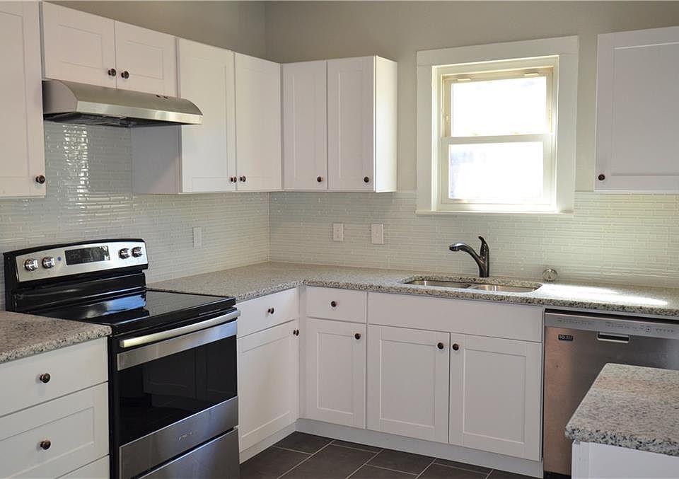 1st image of 1016 Marion Ave
