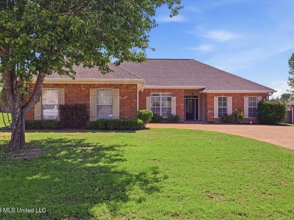 210 Crescent Ridge Dr, Madison, MS 39110