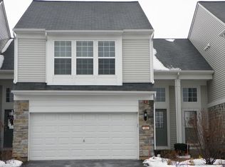 1463 Orchid St, Yorkville, IL 60560