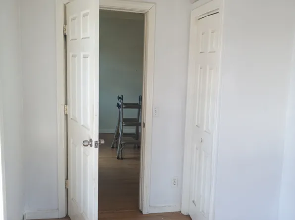 13 Cherry St #3, Waterbury, CT 06702