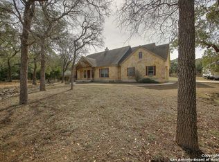 220 Silverleaf Ct, Spring Branch, TX 78070