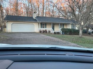 194 Heard Dr, Dawsonville, GA 30534