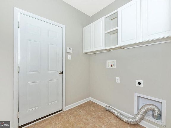 Laundry/Mudroom