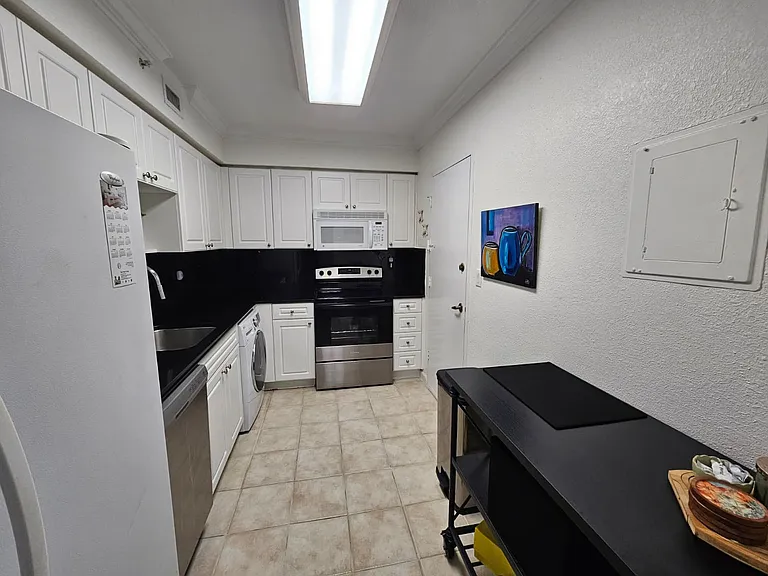2501 S Ocean Dr #929 — Photo 8