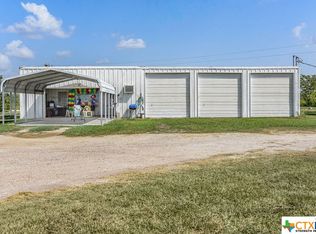 Multiple Danny Ln, Pt Lavaca, TX 77979