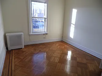 Rented by Johanna Gyuro, LREB