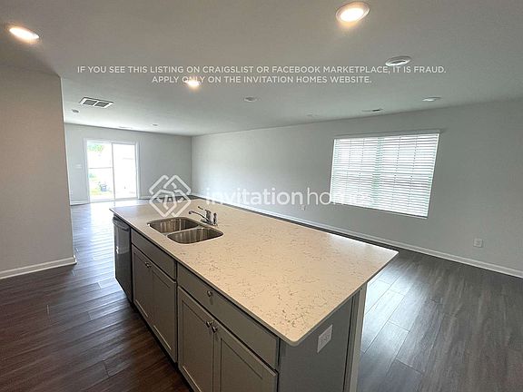 4th image of 5122 Cameron Commons Pkwy