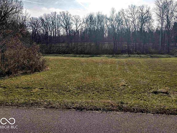 2nd image of 572 W Prancer Dr S