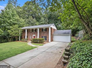 1550 Old Spring House Ln, Dunwoody, GA 30338